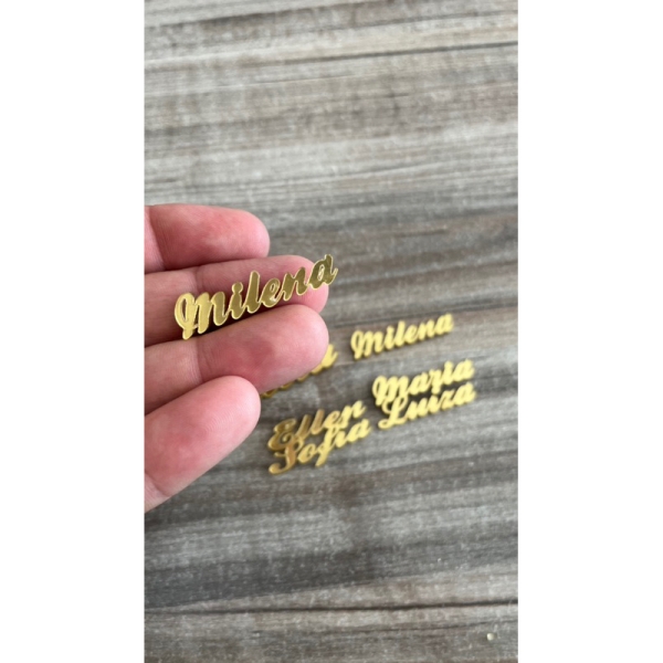 Aplique nome personalizado em acrílico dourado reforçado 10 UNDS - Imagem 3